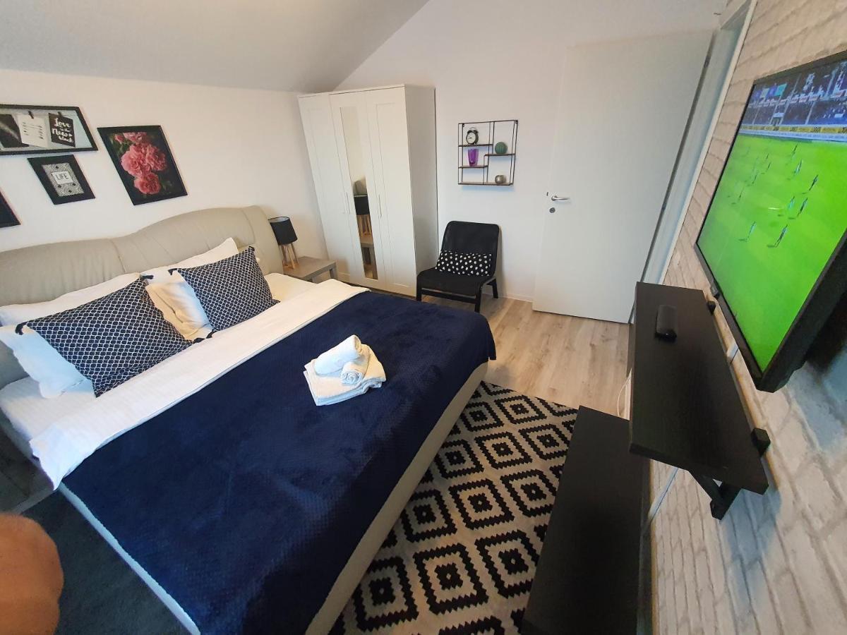 VillaGrey Tunari Tunarii Esterno foto
